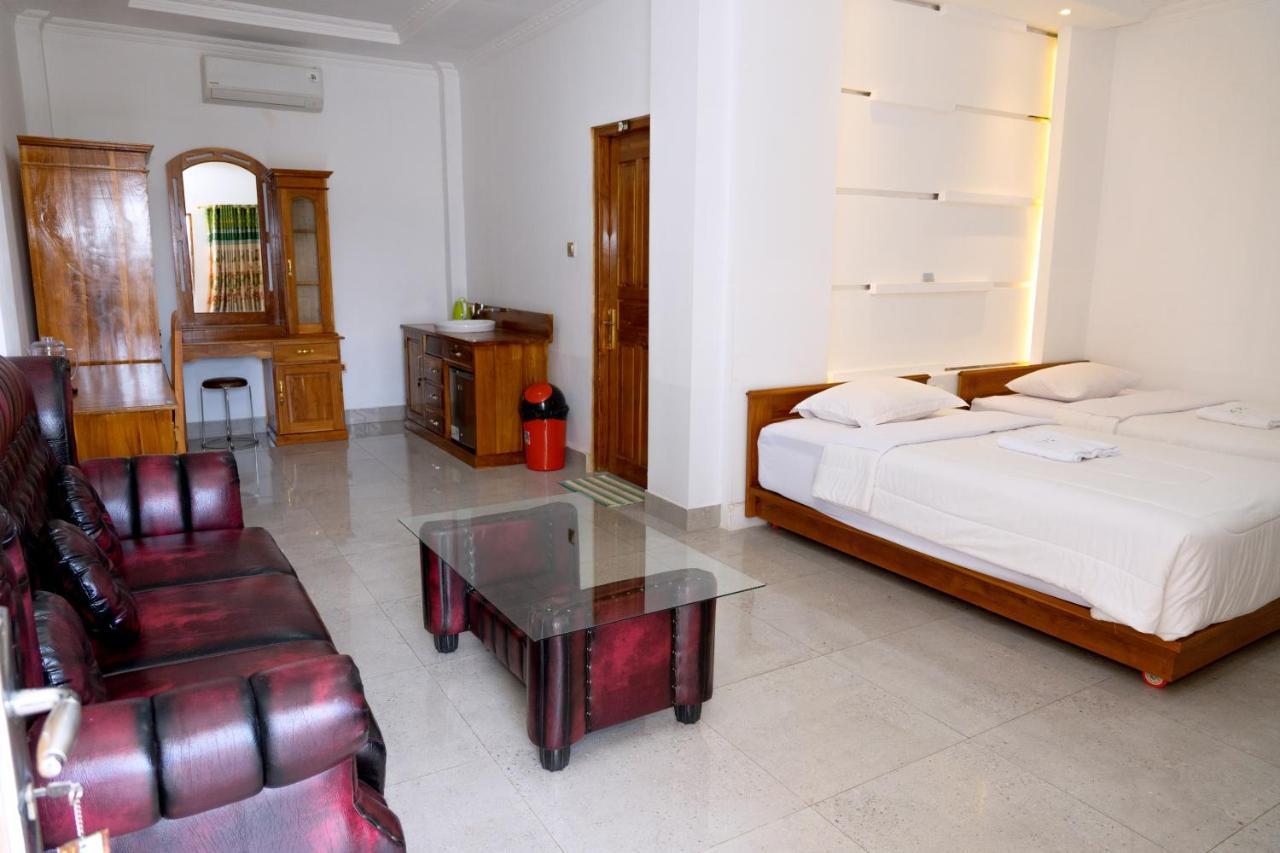 Monte Prundi Hotel 纳闽巴霍 外观 照片