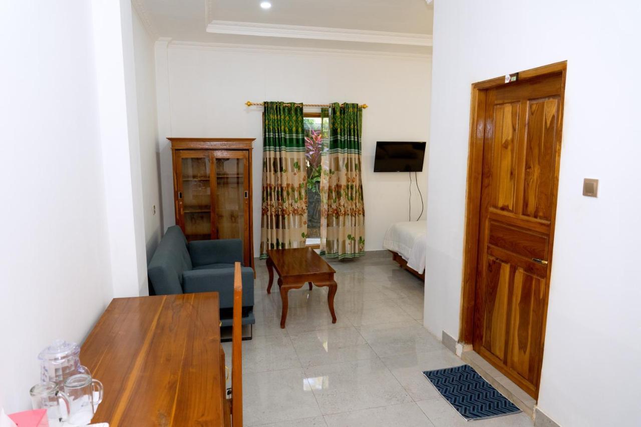 Monte Prundi Hotel 纳闽巴霍 外观 照片