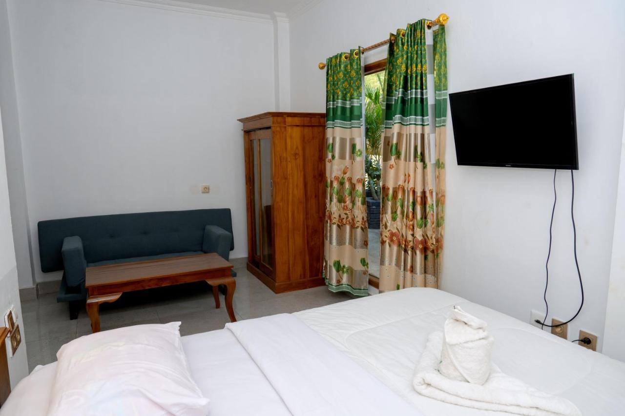 Monte Prundi Hotel 纳闽巴霍 外观 照片